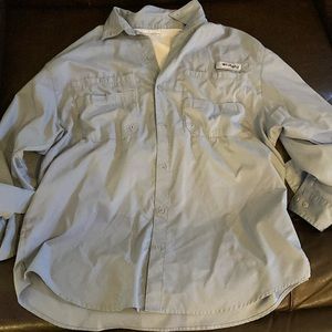 Men’s Columbia PFG button down shirt